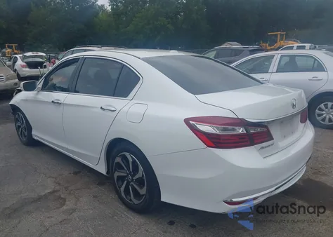2017 Honda Accord Ex z USA, uszkodzony, nr VIN 1HGCR2F77HA035659